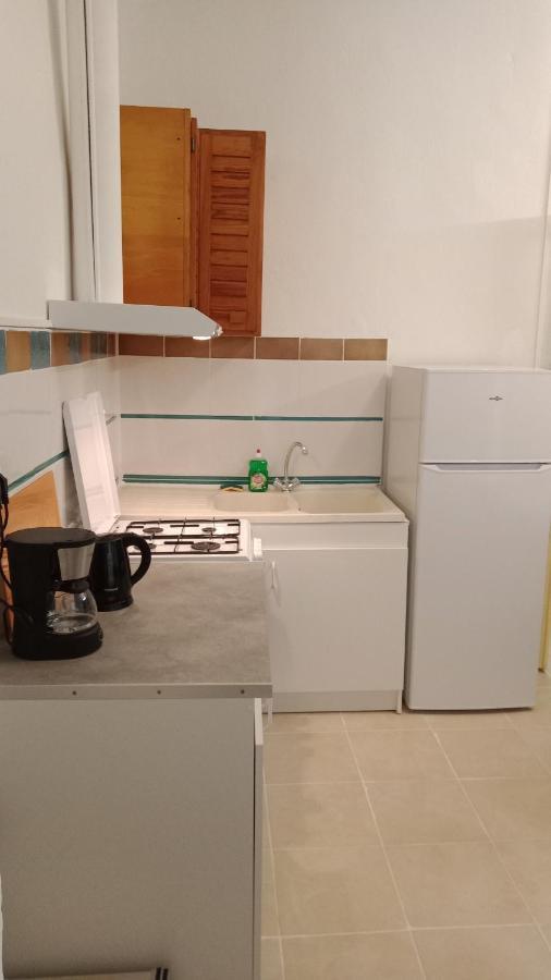 Bed and Breakfast L'Ombrelle Carcassonne Esterno foto